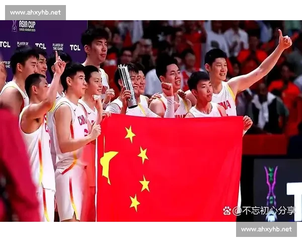中国男篮力克新西兰队强势晋级 赛场拼搏展现绝佳团队默契 中国男篮力克新西兰队强势晋级 赛场拼搏展现绝佳团队默契